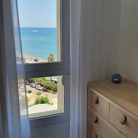 דירה Beachfront-parque Paloma-modern-panoramic Views! בנאלמדנה