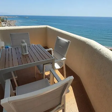 Beachfront-parque Paloma-modern-panoramic Views! בנאלמדנה